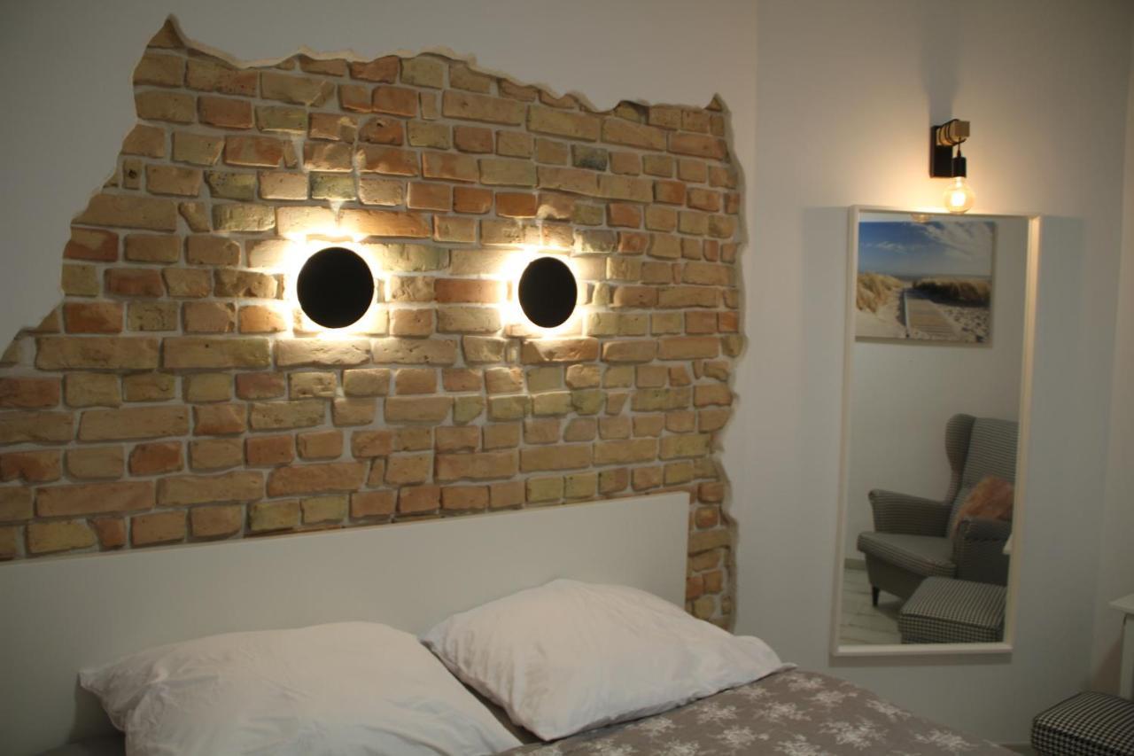 Apartamento Apartament "Pod Dwiema Sowami" Świnoujście Exterior foto