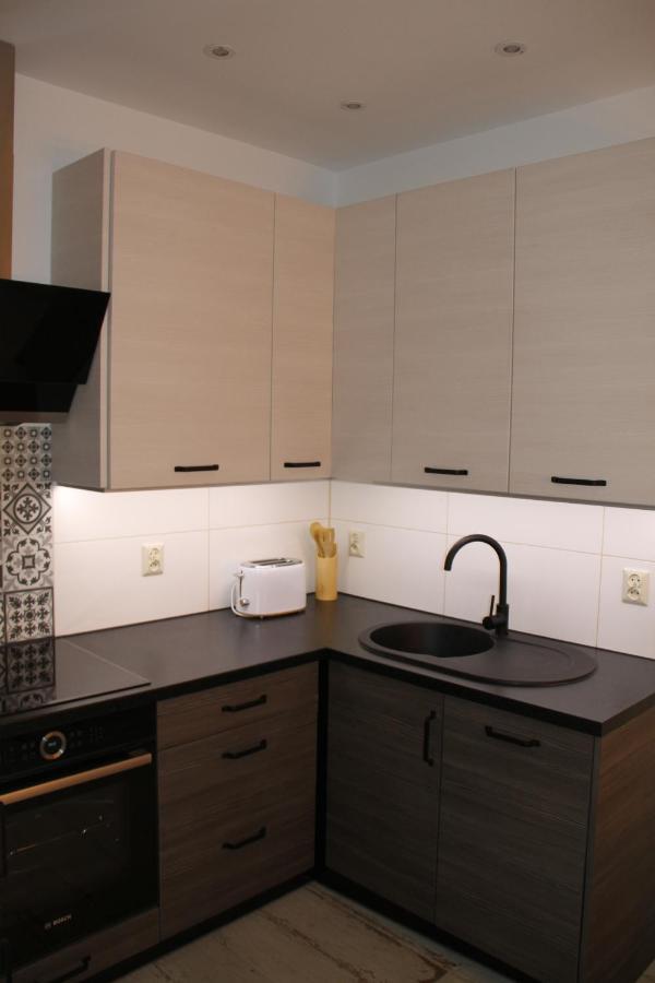 Apartamento Apartament "Pod Dwiema Sowami" Świnoujście Exterior foto